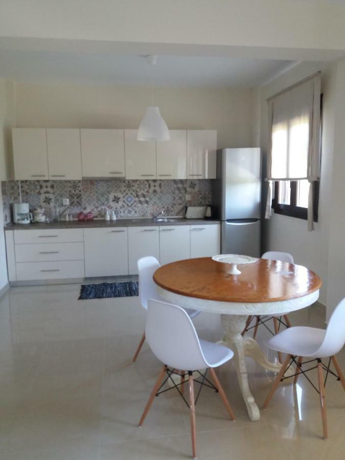 Alkyoni House In Afytos Villa Luaran gambar